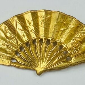 7k Vintage Miriam Haskell Fan Brooch